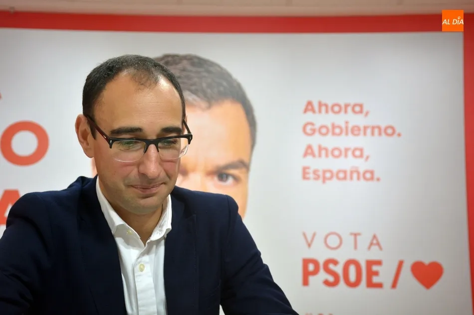 Foto 2 - &ldquo;El PSOE ha dado muestras claras de generosidad para sacar a nuestro pa&iacute;s de la situaci&oacute;n de...