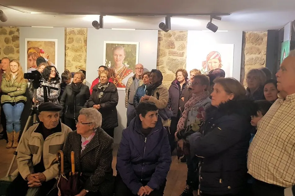 Foto 2 - La fot&oacute;grafa Rosa G&oacute;mez presenta su exposici&oacute;n &lsquo;Miradas con Alma&rsquo;