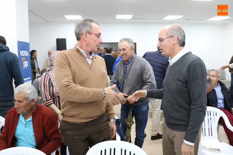 Foto 11 - El PP pide el voto en Vitigudino para&nbsp;las Generales para evitar a S&aacute;nchez y una nueva crisis  