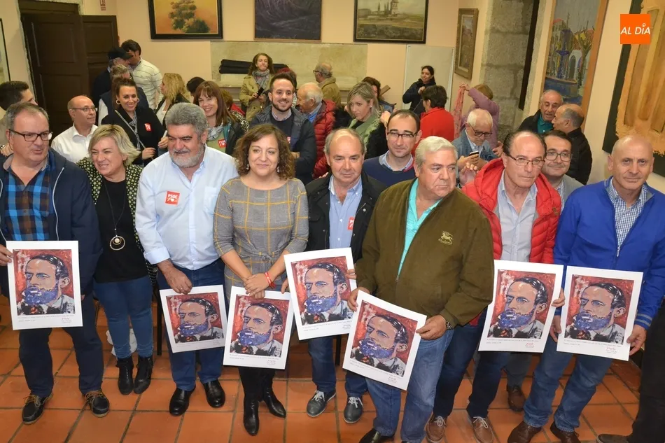Alcaldes actuales y antiguos del PSOE reciben un homenaje por su trayectoria  