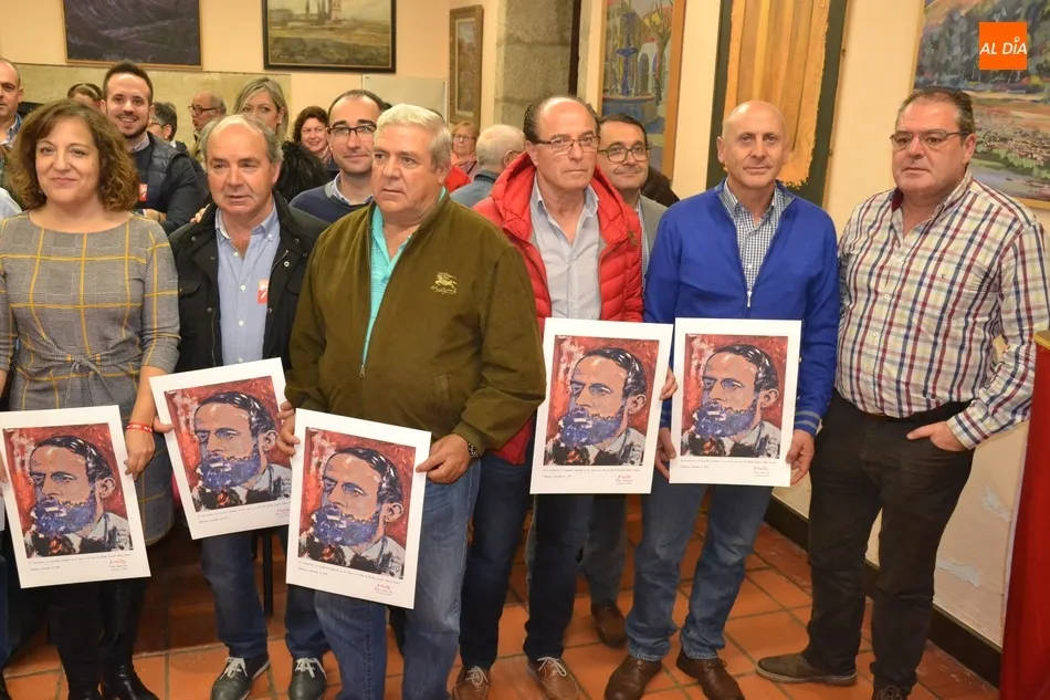 Foto 3 - Alcaldes actuales y antiguos del PSOE reciben un homenaje por su trayectoria  