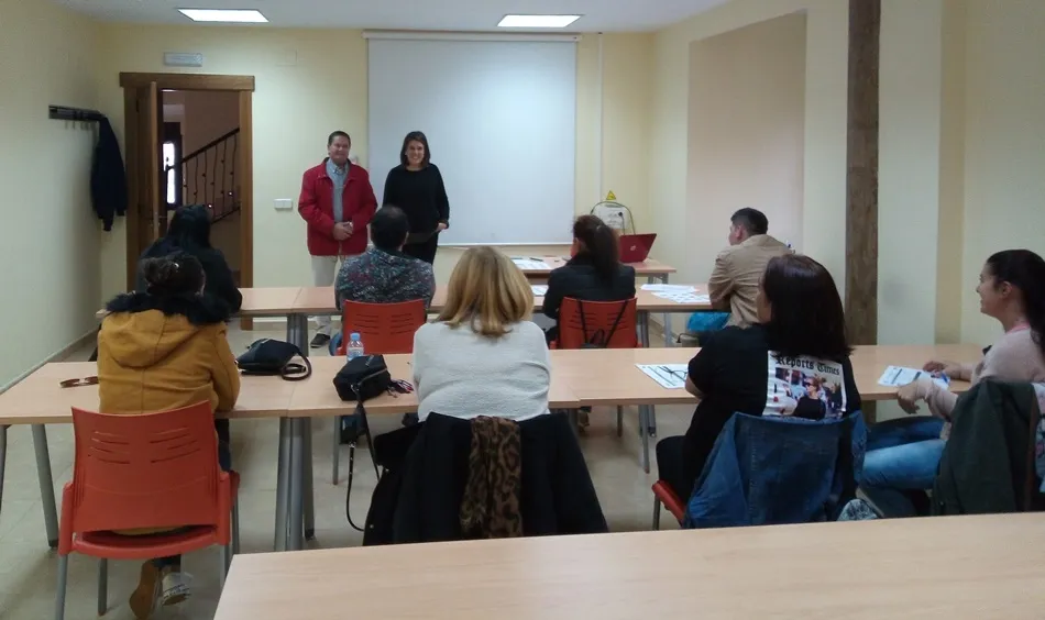 Ocho desempleados se forman en atención sociosanitaria de la mano de Alto Águeda  