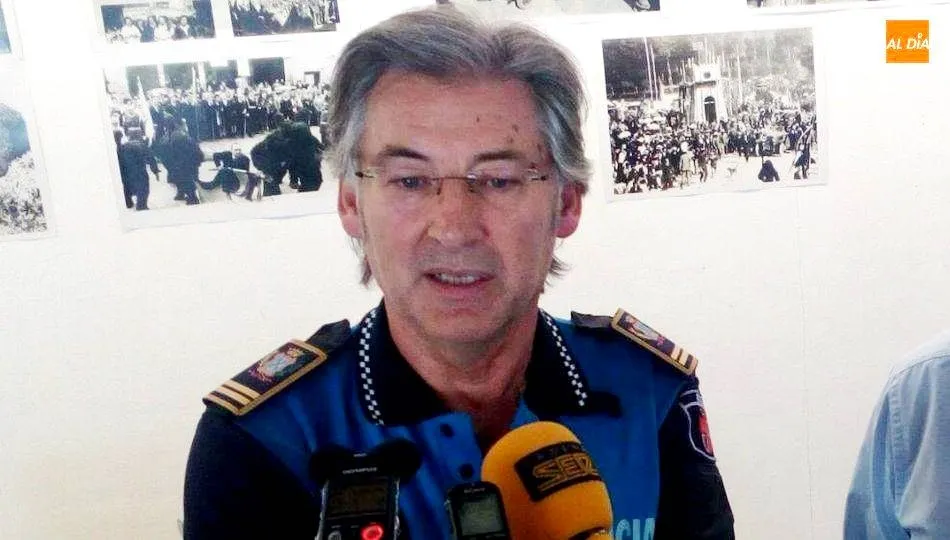 Foto 2 - Seis polic&iacute;as de Salamanca y tres de B&eacute;jar, premiados por salvar la vida de tres personas este...