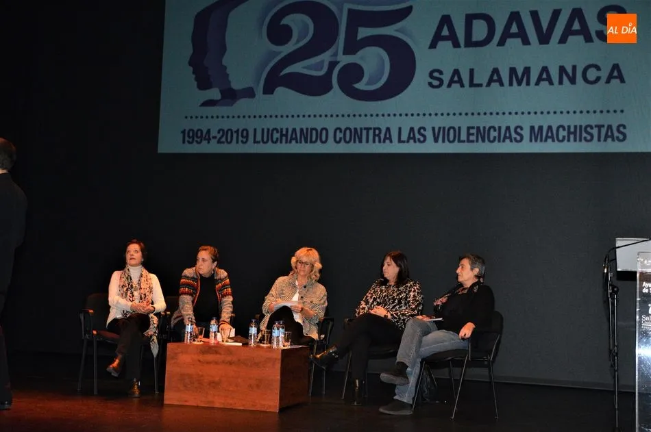 Foto 4 - Adavas conmemora sus 25 a&ntilde;os de trabajo a favor de la erradicaci&oacute;n de las violencias machistas  