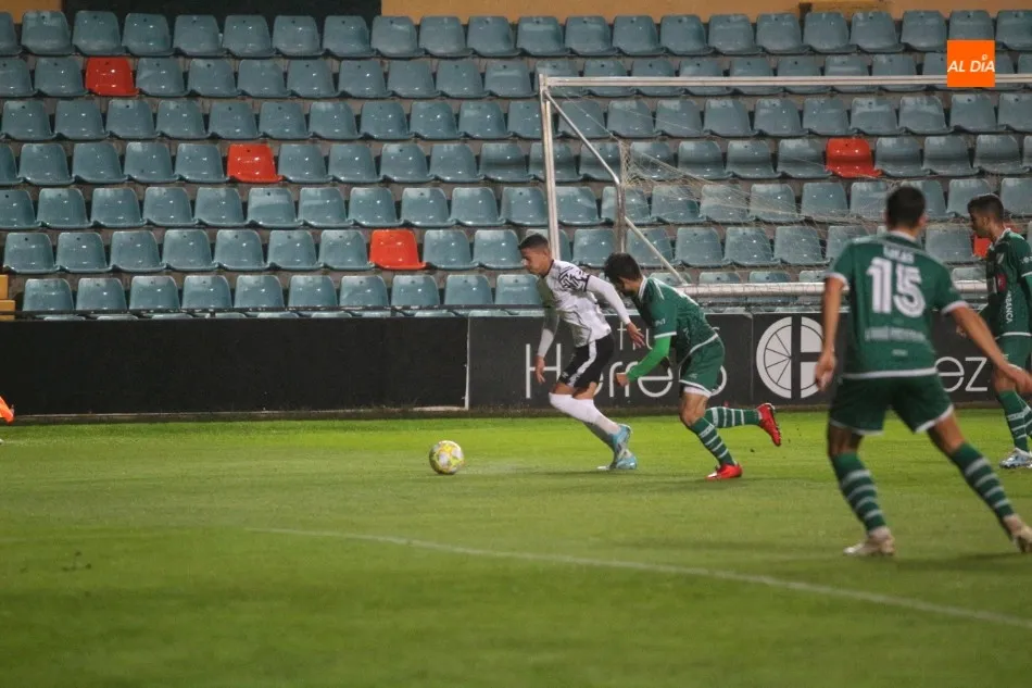 Foto 8 - El Salamanca UDS se queda sin el sue&ntilde;o de un Primera al caer en la tanda de penaltis contra el...