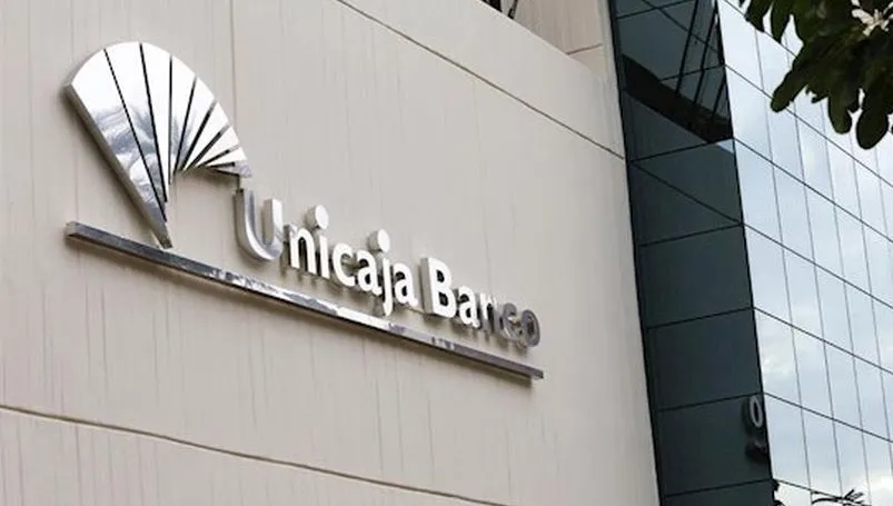 Unicaja Banco coloca 300 millones de euros de deuda subordinada Tier 2 con una demanda más de...