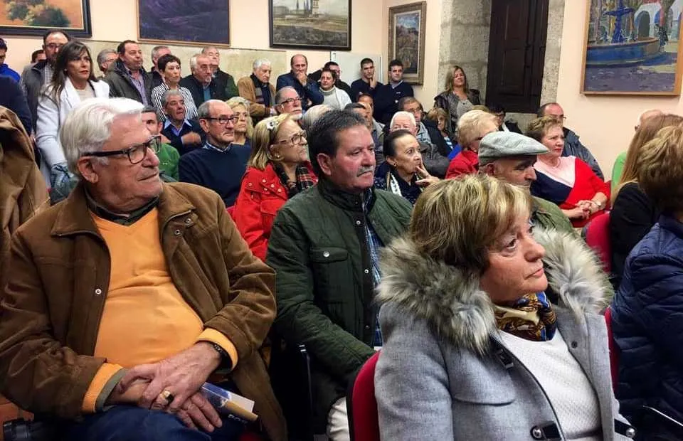 Foto 4 - El PP incide en que su proyecto para el Gobierno de la Naci&oacute;n es el mejor para Ciudad Rodrigo  