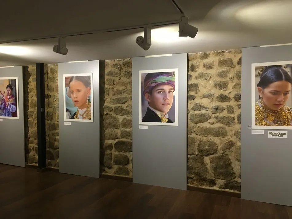 Foto 3 - Rosa G&oacute;mez muestra su visi&oacute;n m&aacute;s intimista de la Sierra de Francia con &lsquo;Miradas con Alma&rsquo;