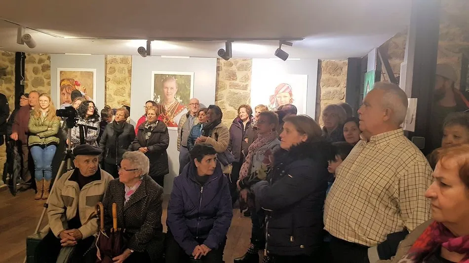 Foto 2 - Rosa G&oacute;mez muestra su visi&oacute;n m&aacute;s intimista de la Sierra de Francia con &lsquo;Miradas con Alma&rsquo;