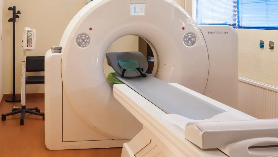 Tomógrafo computerizado (TAC) de altas prestaciones similar al que se instalará en Salamanca