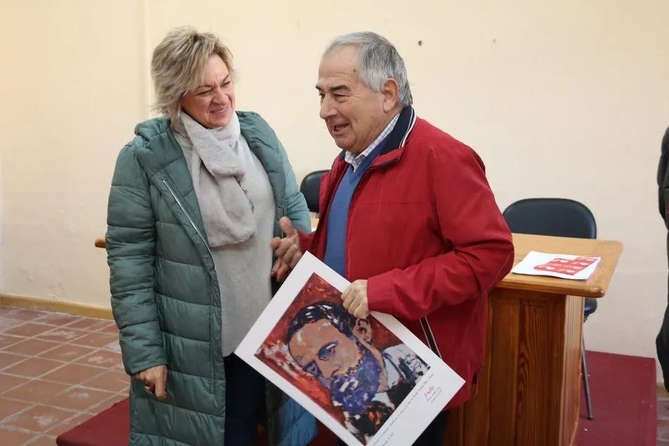 Foto 7 - El PSOE rinde un peque&ntilde;o homenaje en Lumbrales a los alcaldes de la comarca de Vitigudino con m&aacute;s ...