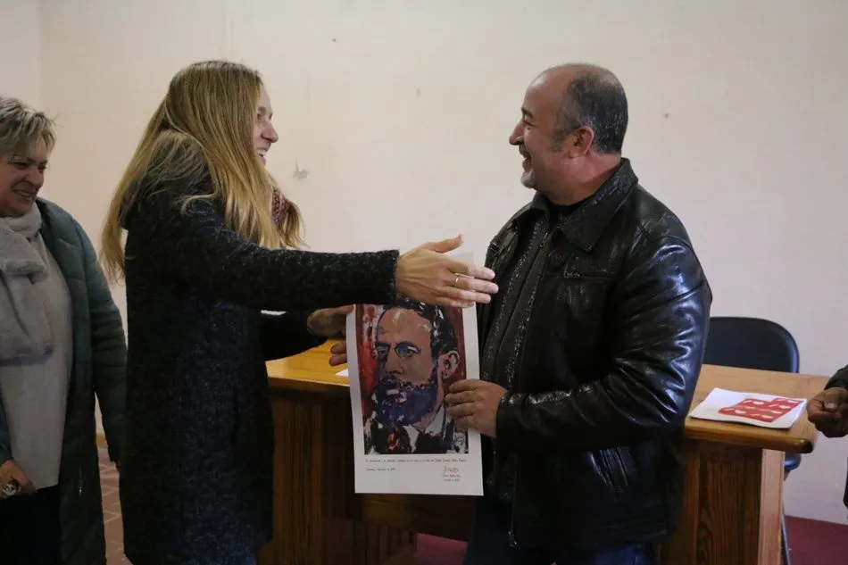 Foto 6 - El PSOE rinde un peque&ntilde;o homenaje en Lumbrales a los alcaldes de la comarca de Vitigudino con m&aacute;s ...