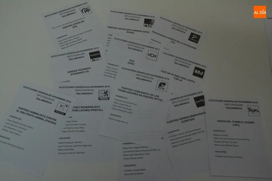 Foto 10 - Listas y dispuestas las 20 mesas con 40 urnas donde votar&aacute;n los mirobrigenses el domingo  