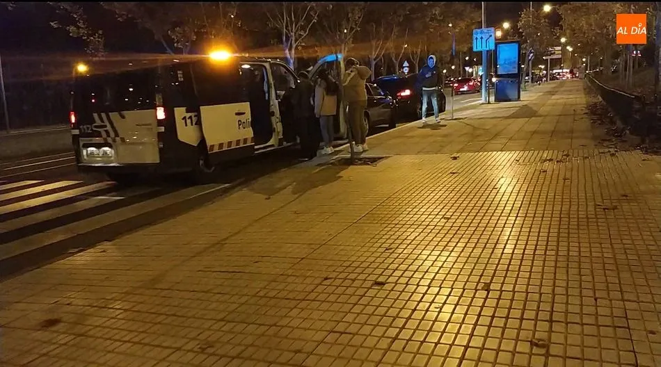 Foto 3 - Peque&ntilde;a colisi&oacute;n entre dos veh&iacute;culos en la glorieta Ruta de la Plata