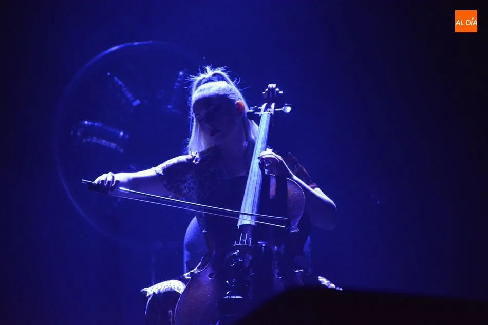 Foto 10 - Ara Malikian llena el Multiusos con su en&eacute;rgica m&uacute;sica