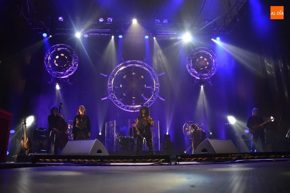Foto 3 - Ara Malikian llena el Multiusos con su en&eacute;rgica m&uacute;sica