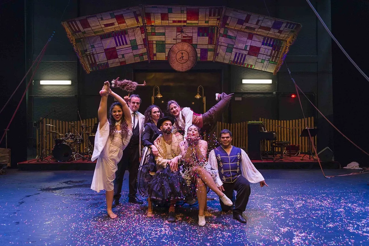 Show El Orient Express