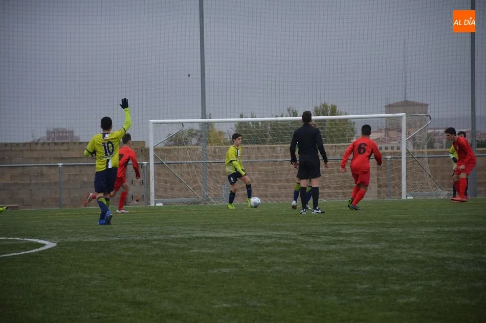 Foto 5 - Resultados, clasificaciones e im&aacute;genes del f&uacute;tbol base provincial  