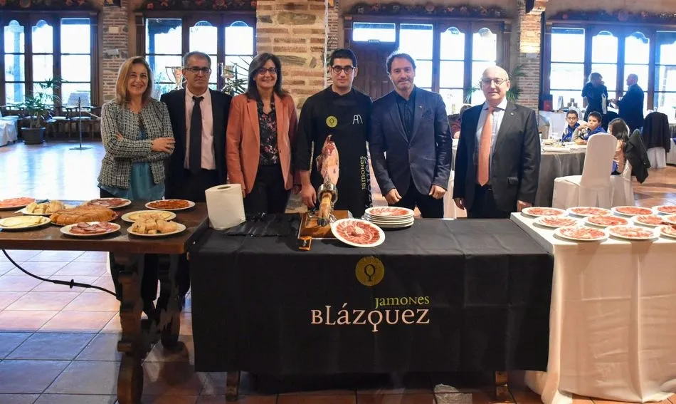 Foto 3 - D&eacute;cimo aniversario de la Pe&ntilde;a Barcelonista Albense