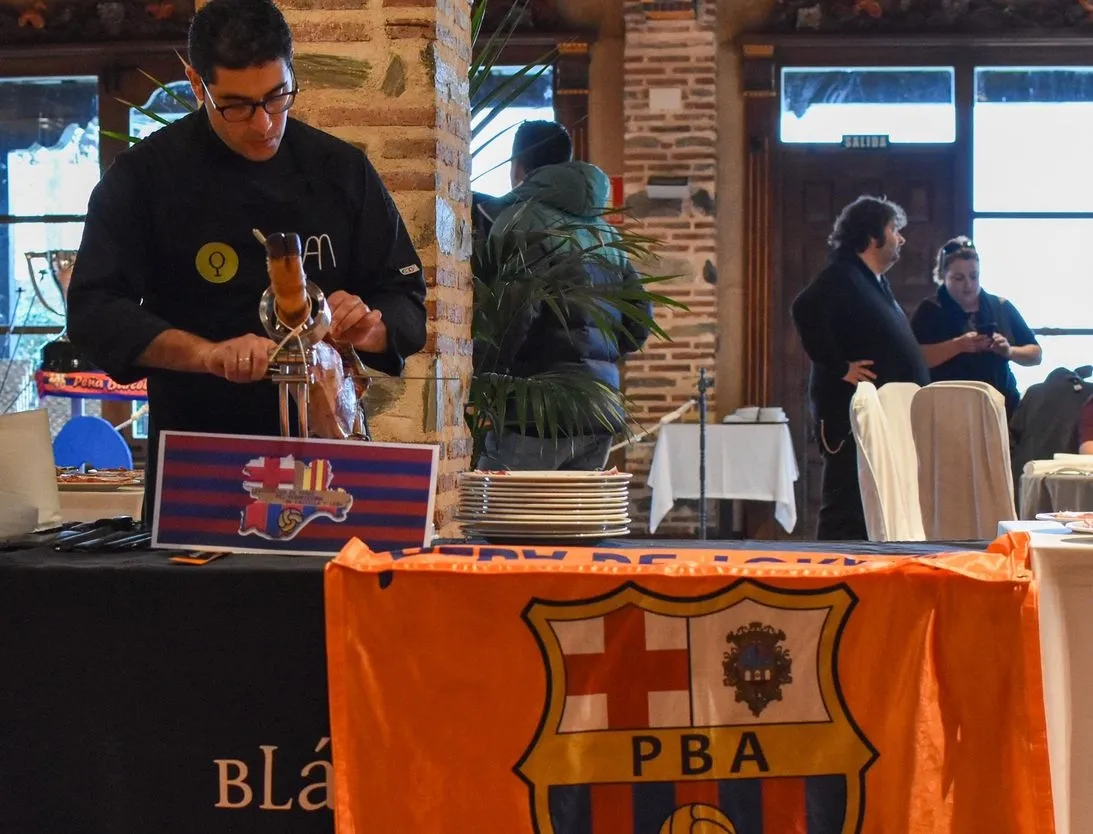 Foto 2 - D&eacute;cimo aniversario de la Pe&ntilde;a Barcelonista Albense