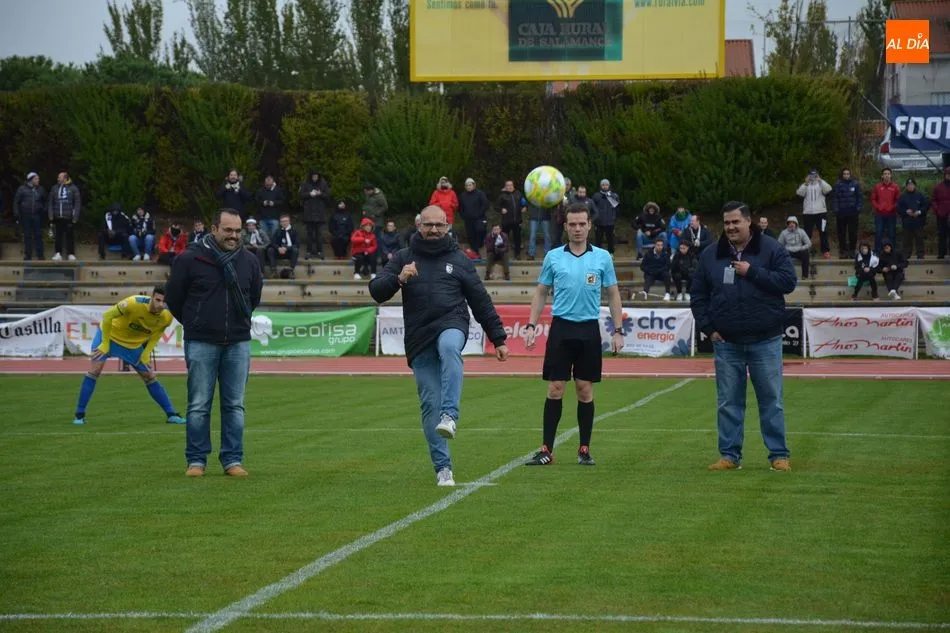 Foto 9 - Unionistas demuestra que no sabe jugar &lsquo;finales&rsquo; al perder con el Real Uni&oacute;n en el debut de...