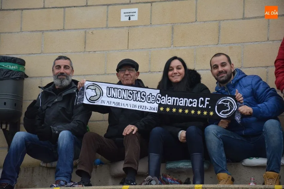 Foto 10 - Las Pistas no defraudan en el debut de Jabi Luaces ante su afici&oacute;n