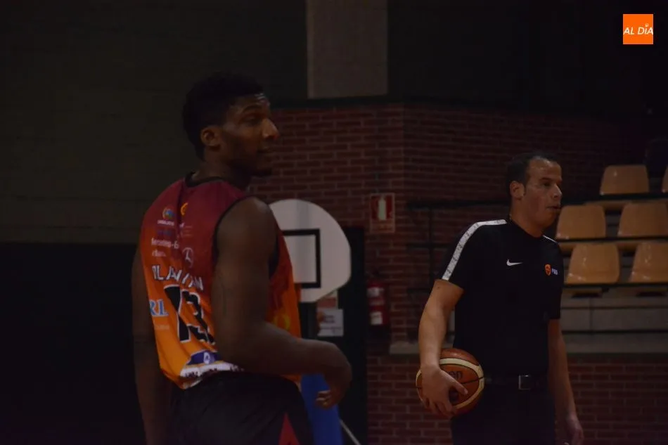 Foto 8 - El Aquimisa Basket sigue intratable y derrota al Gij&oacute;n Basket (89-80)