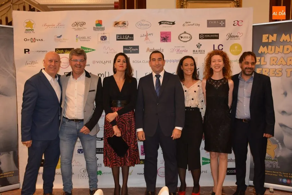 Foto 5 - La Asociaci&oacute;n de Enfermedades Raras de Castilla y Le&oacute;n celebra su V Cena de Navidad  