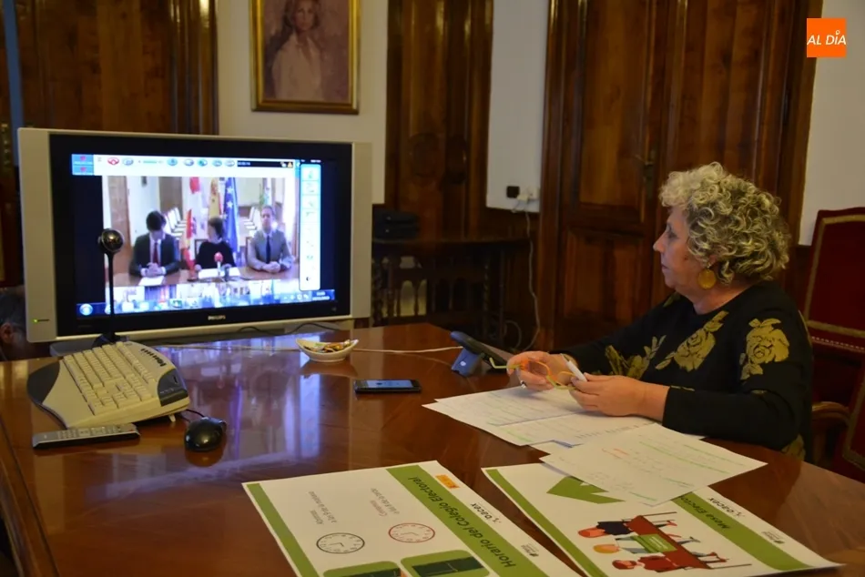 Foto 2 - La apertura de una mesa 8 minutos tarde rompe la &ldquo;absoluta normalidad&rdquo; en la jornada electoral...