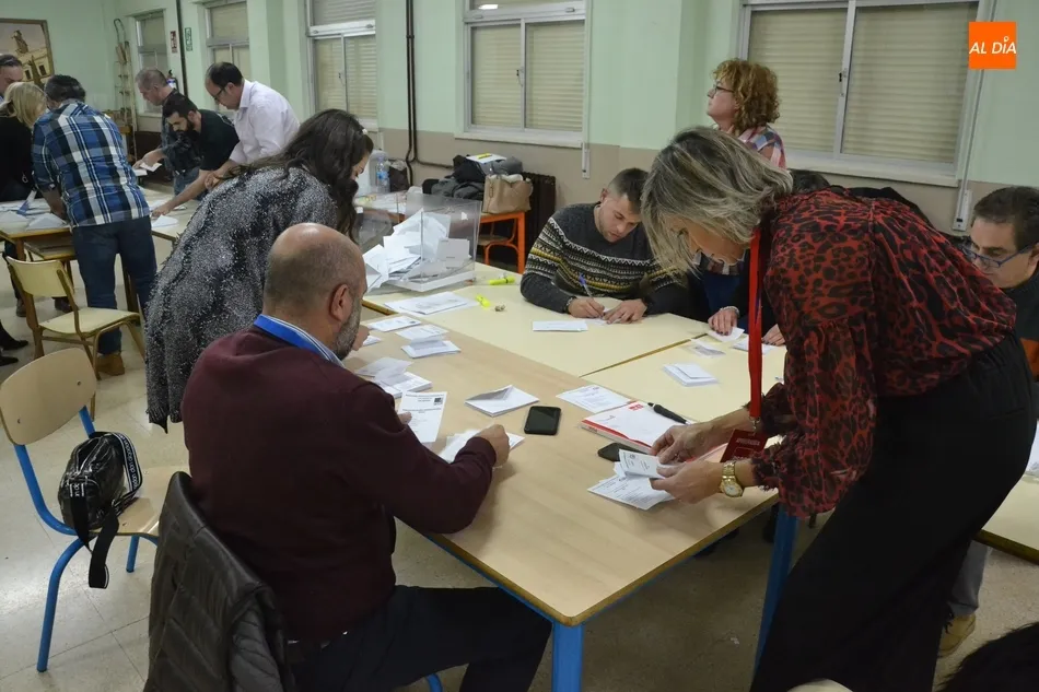 Foto 6 - Un ticket de descuento, entre las alternativas a las papeletas en las urnas de Ciudad Rodrigo  