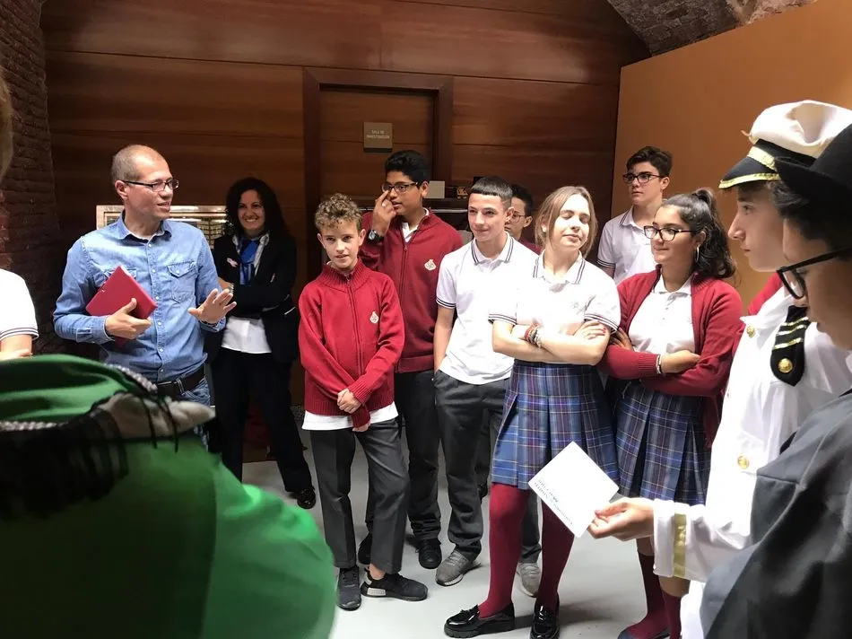 Foto 10 - Los alumnos de Infantil del Colegio San Juan Bosco celebran el &lsquo;D&iacute;a de la Casta&ntilde;a Asada&rsquo;