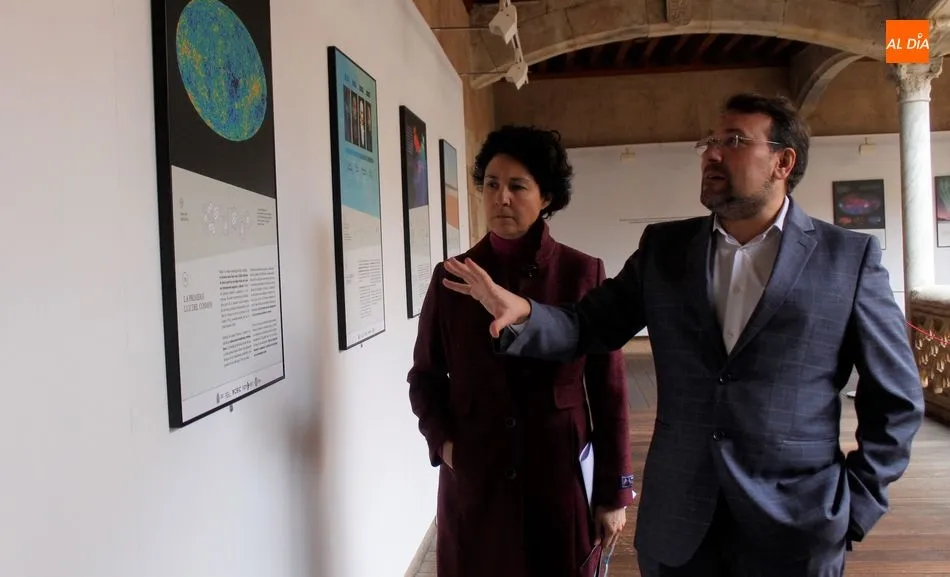 Mar Siles y Juan Diego Ania Castañón han inaugurado la exposición en la Casa de las Conchas