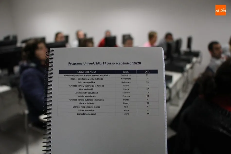 Foto 5 - Usal y Diputaci&oacute;n facilitan la formaci&oacute;n acad&eacute;mica a 15 personas con discapacidad de la comarca...