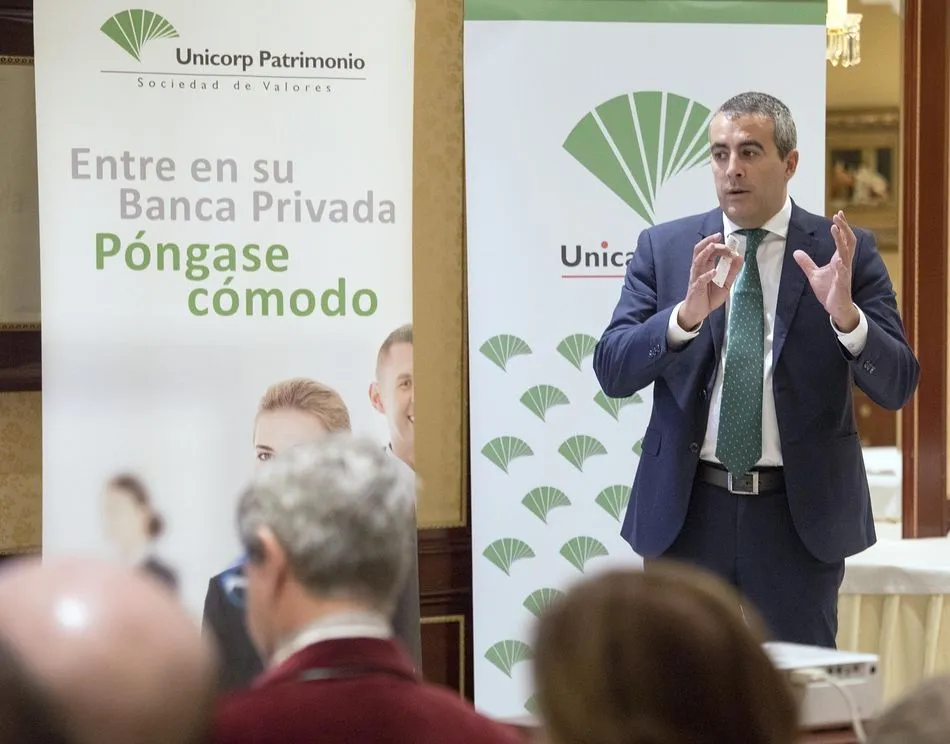 Foto 2 - Unicaja Banco organiza en Salamanca una Jornada de Banca Privada para asesorar a sus clientes sobre ...