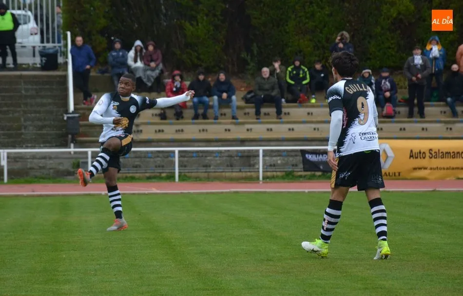 Mathieu y Guille Andrés durante el partido frente al Real Unión de Irún / Lydia González