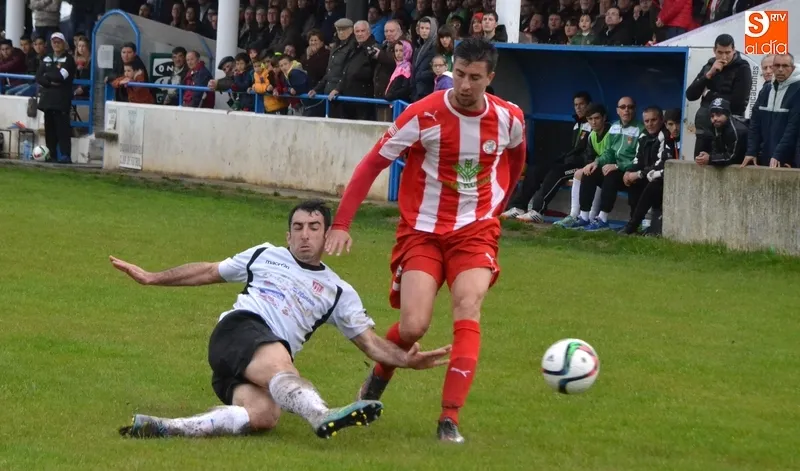 El jugador salmantino Coque, en las filas del Zamora, es uno de los premiados / Archivo