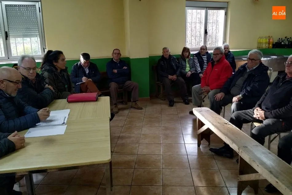 La Junta construirá en Valdesangil una balsa de agua para cargar los helicópteros contra incendios