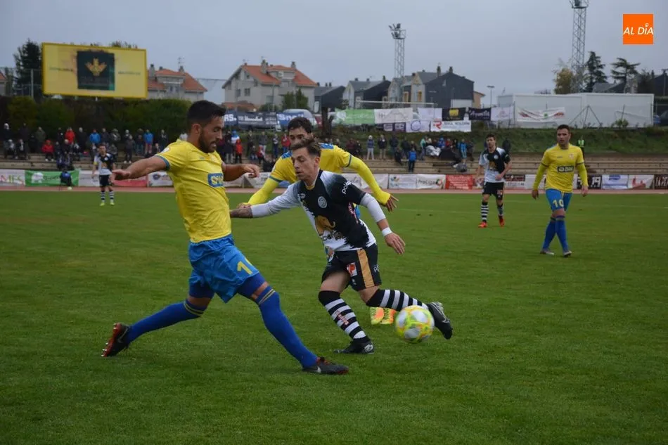 Romero, ante el Real Unión