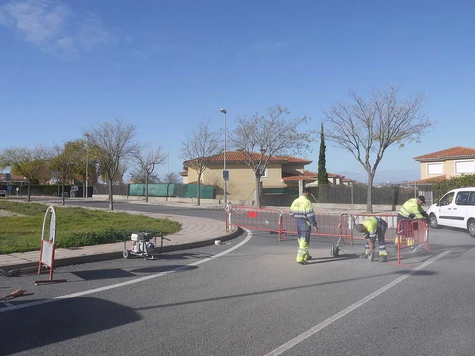 Foto 4 - Comienzan las obras de renovaci&oacute;n de la tuber&iacute;a de distribuci&oacute;n de agua en la calle R&iacute;o Mi&ntilde;o...