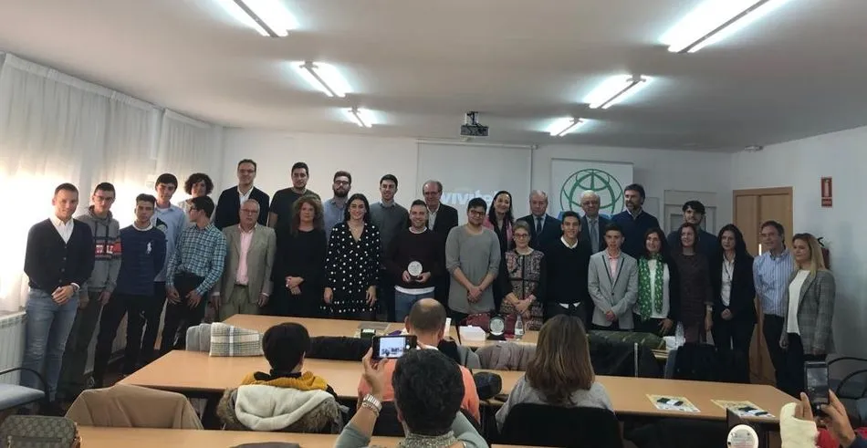 Foto de los premiados en el concurso organizado por ANPE