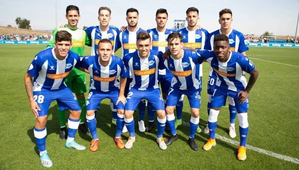 Un once del filial vitoriano