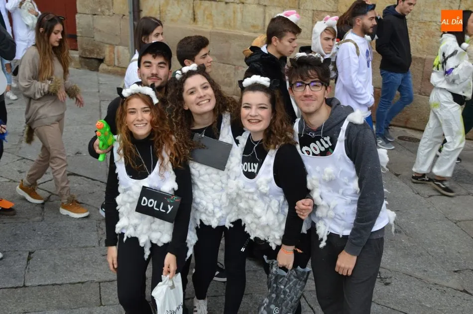 Sonrisas y disfraces para disfrutar las fiestas de las Facultades de Ciencias y Químicas