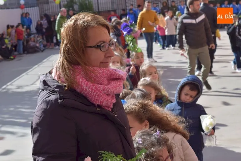 Foto 10 - El Colegio Santa Isabel honra a su patrona con la celebraci&oacute;n de las fiestas