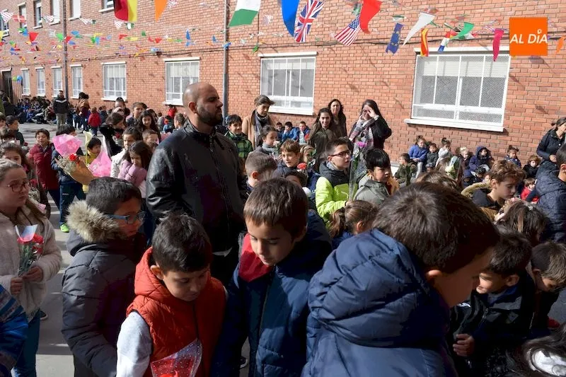 Foto 9 - El Colegio Santa Isabel honra a su patrona con la celebraci&oacute;n de las fiestas