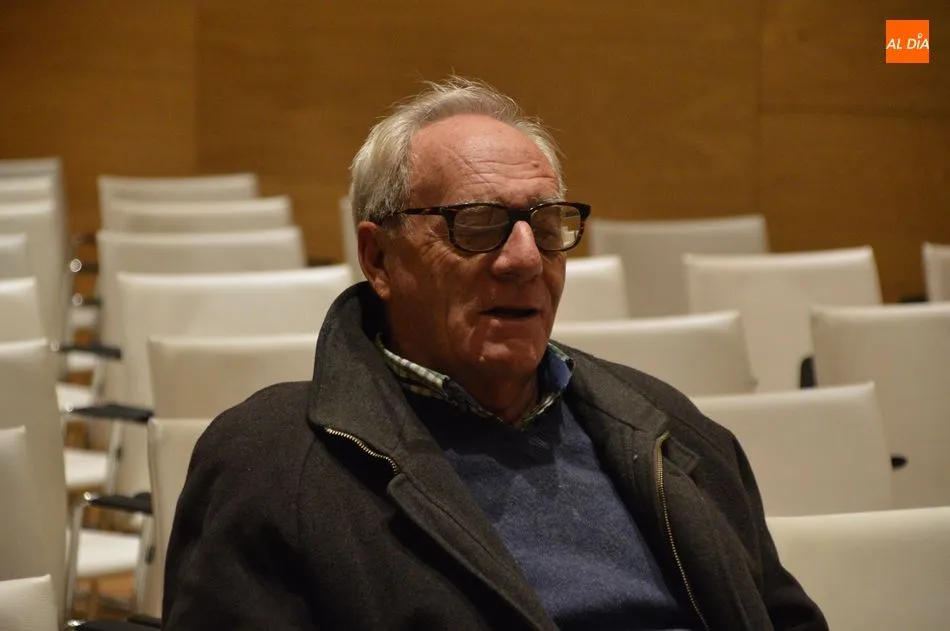 Foto 5 - El Ateno de Salamanca presenta con &eacute;xito el libro &lsquo;Los toros en Tamames&rsquo;