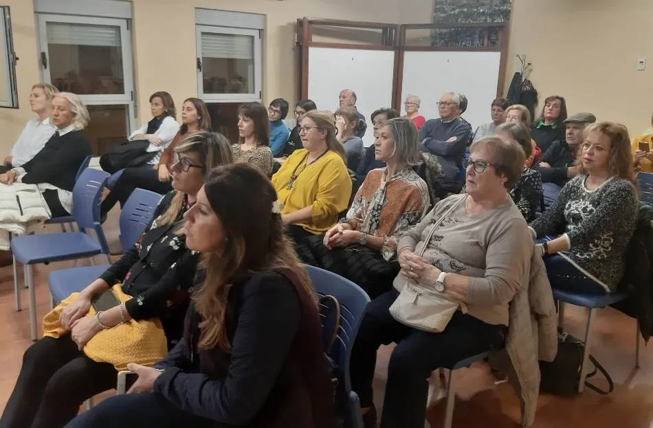 Los diabéticos mirobrigenses conocen el proyecto para tratar esta enfermedad en el Sahara  