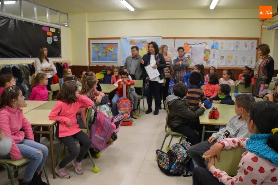 Foto 2 - Santa Marta pone en marcha el primer programa de desarrollo integral destinado a escolares  