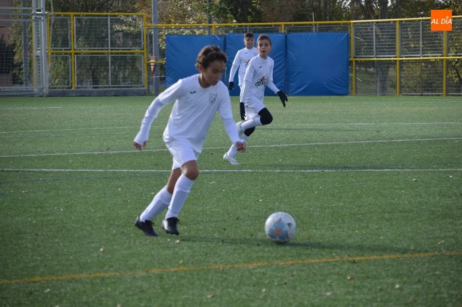 Foto 3 - Resultados, clasificaciones e im&aacute;genes del f&uacute;tbol base provincial  