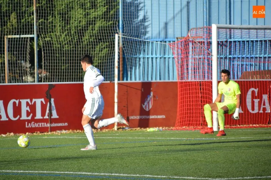 Foto 11 - El Santa Marta tampoco puede con el Mirand&eacute;s &lsquo;B&rsquo; y sigue al filo del precipicio (0-0)
