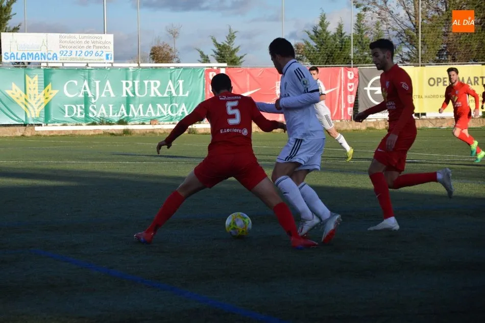 Foto 9 - El Santa Marta tampoco puede con el Mirand&eacute;s &lsquo;B&rsquo; y sigue al filo del precipicio (0-0)